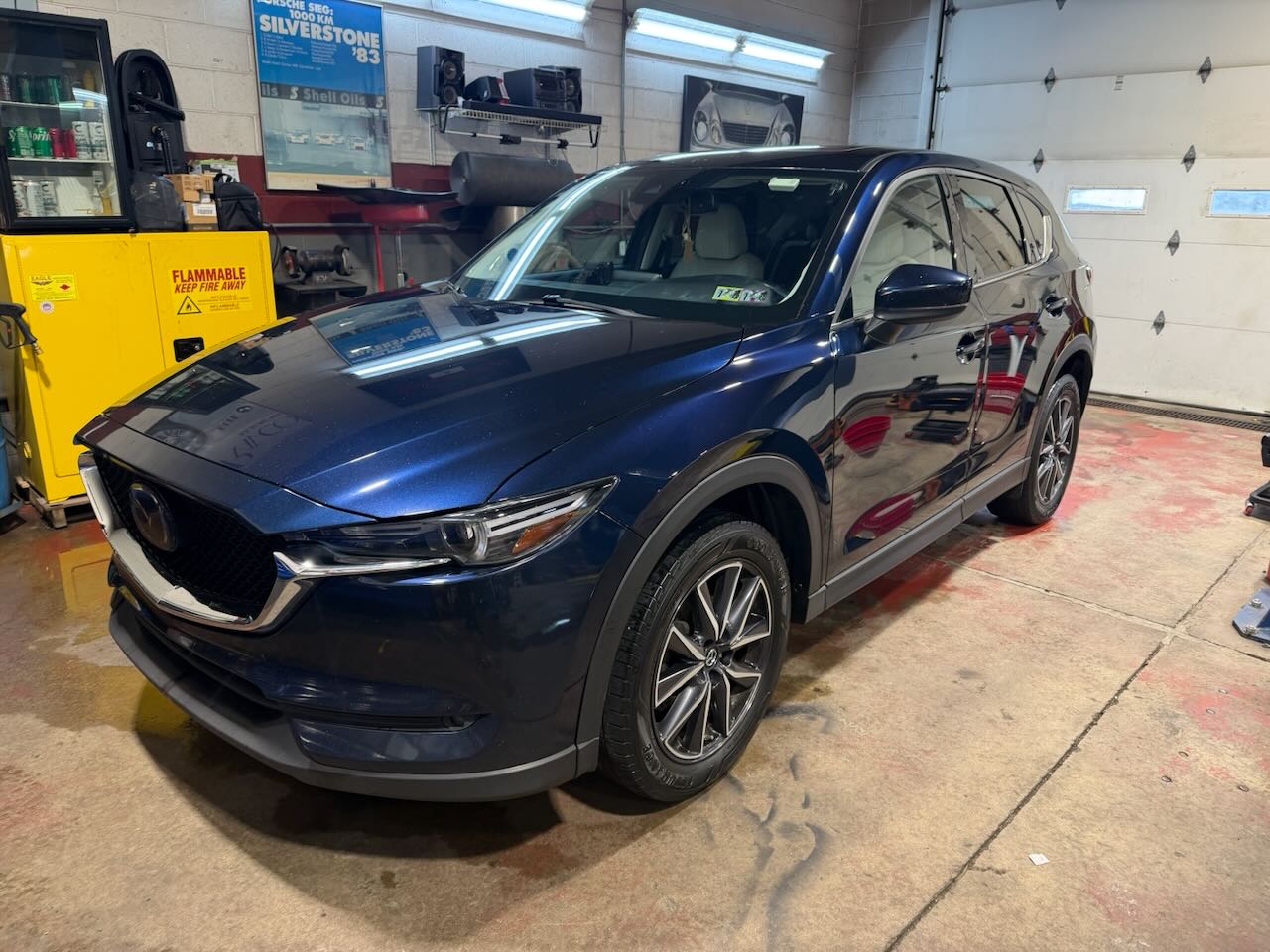 Ceramic coating water beading on vehicle paint