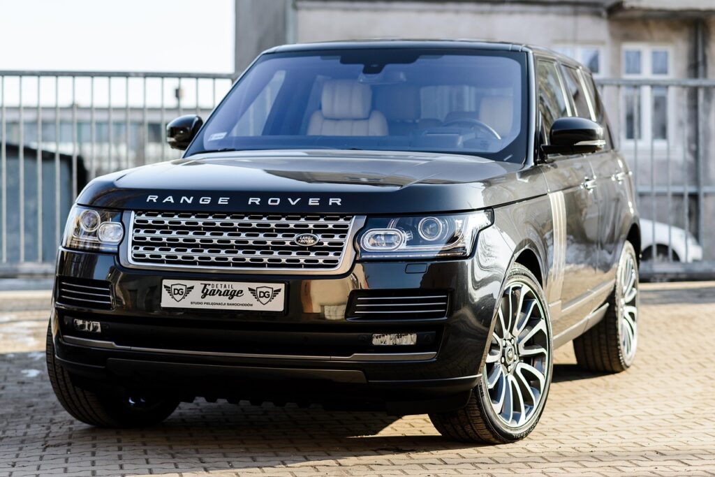 Range Rover service - Rayco Motor Sports - 18702