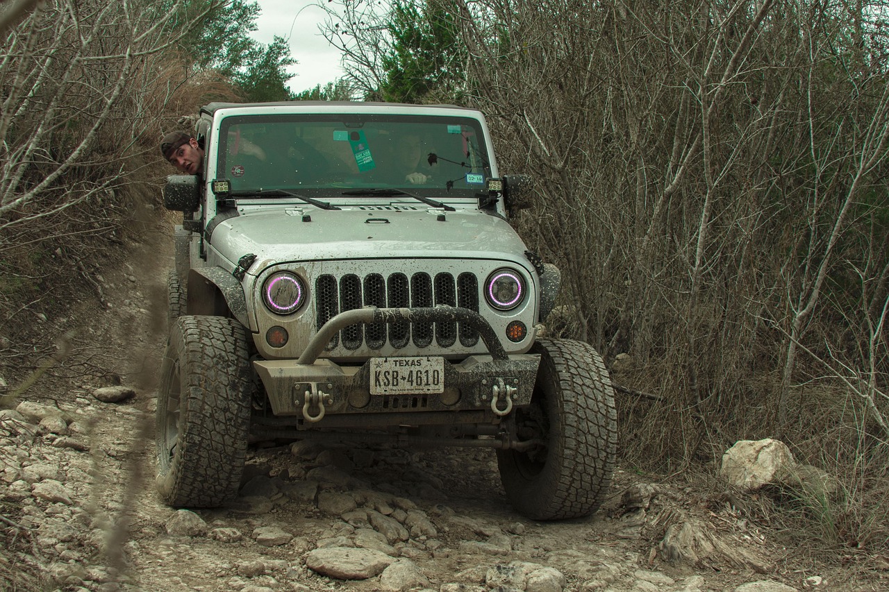 Jeep service near 18702 at Rayco Motor Sports